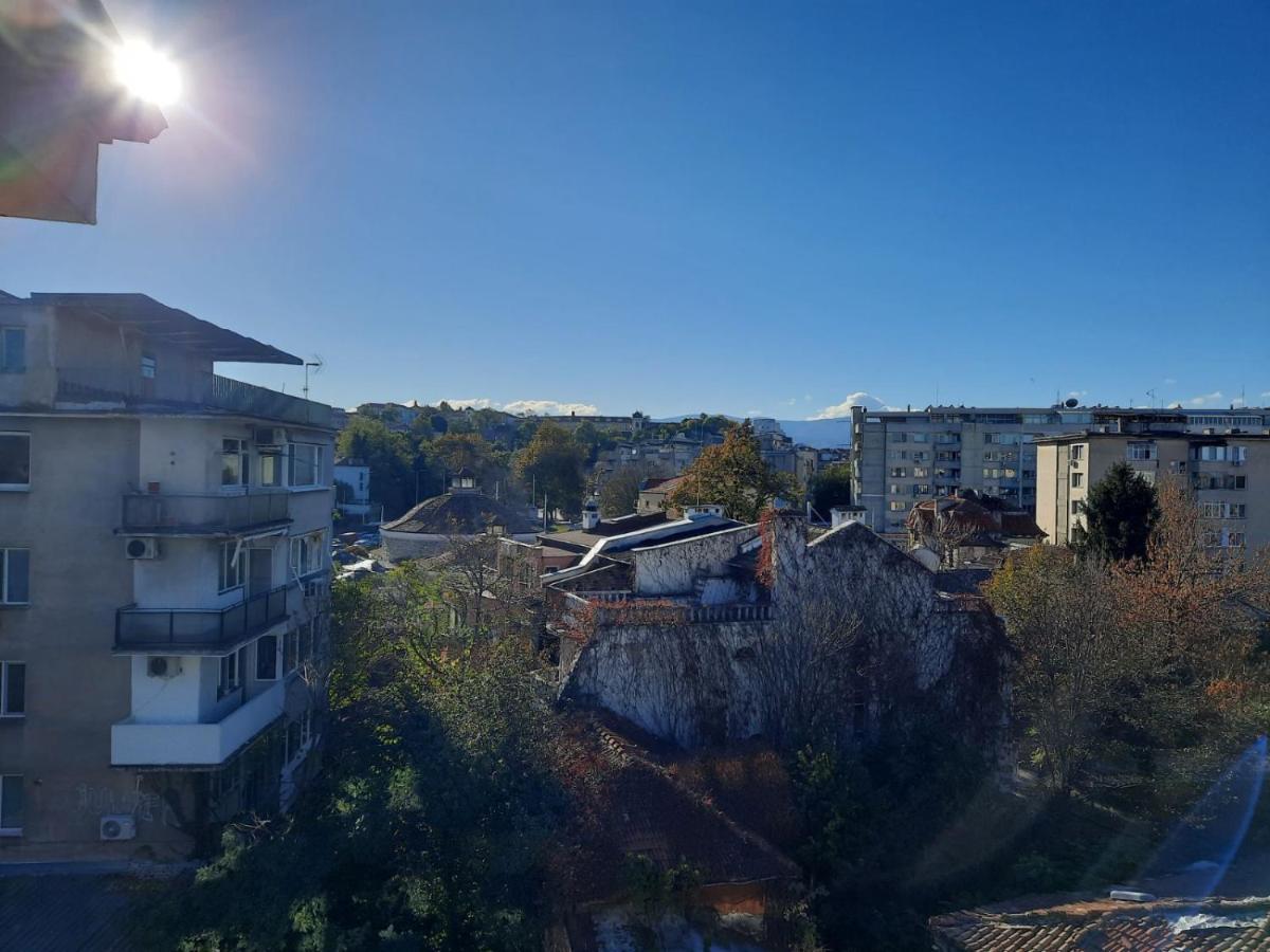 Chic 1Br Apartment With Balcony In Plovdiv Luaran gambar