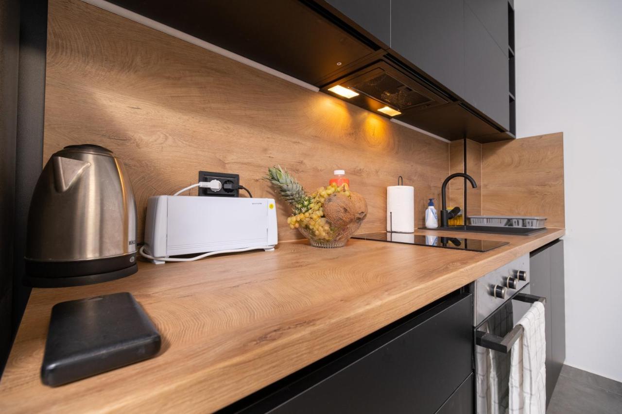 Chic 1Br Apartment With Balcony In Plovdiv Luaran gambar