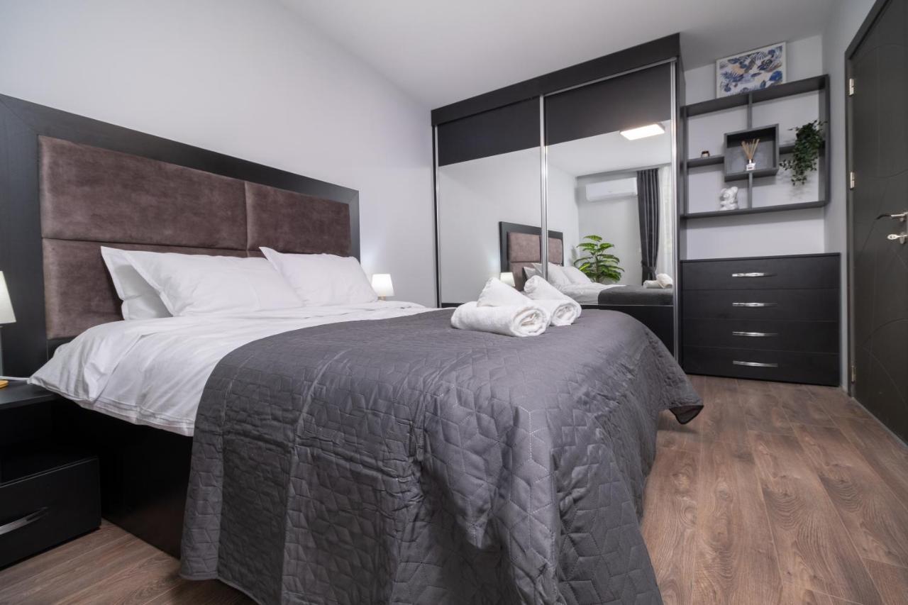Chic 1Br Apartment With Balcony In Plovdiv Luaran gambar