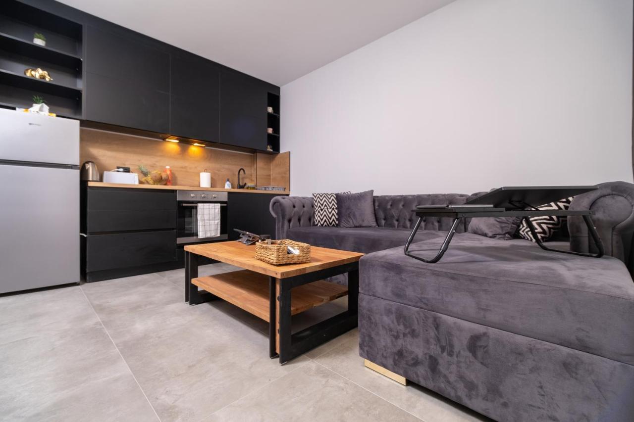 Chic 1Br Apartment With Balcony In Plovdiv Luaran gambar